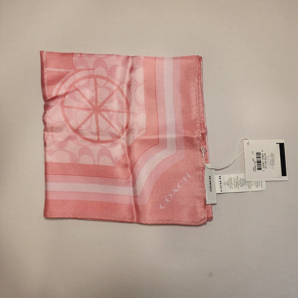 NWT Coach CM321 Signature Horse And Carriage Silk Square Scarf Flower Pink - Picture 2 of 3